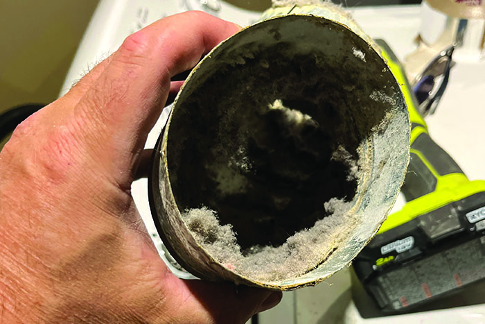 Mtl Duct Cleaning dirty vent